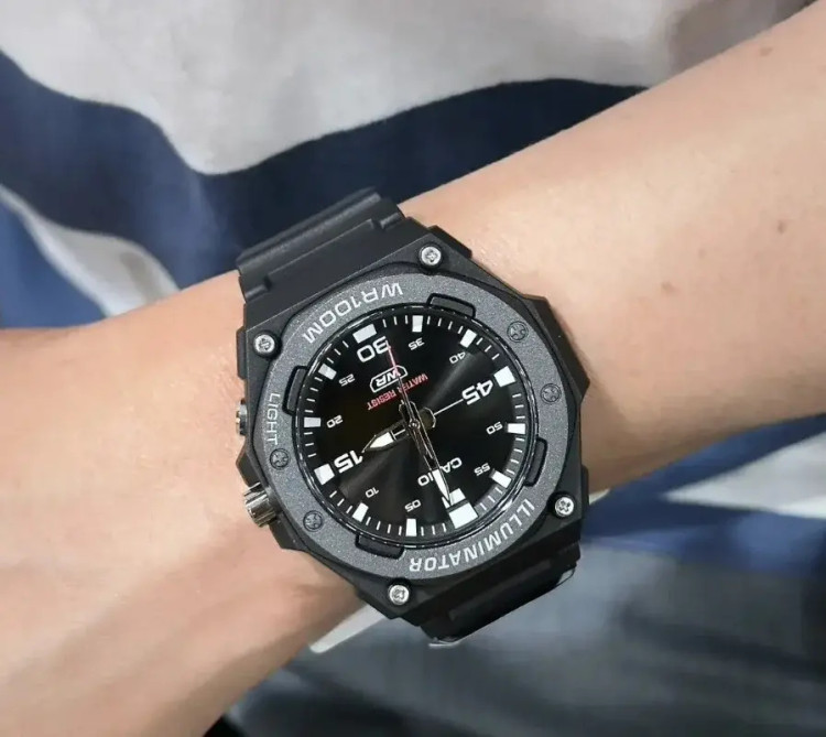 ساعت مچی مردانه کاسیو مدل CASIO MW-620H-1AVDF