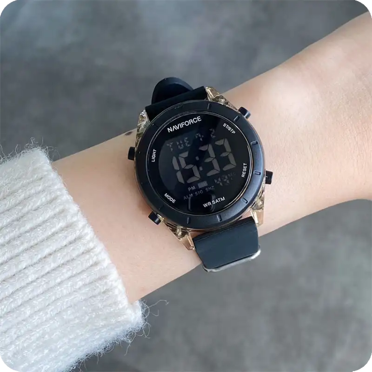ساعت زنانه نیوی فورس مدل Naviforce NF7108 مشکی