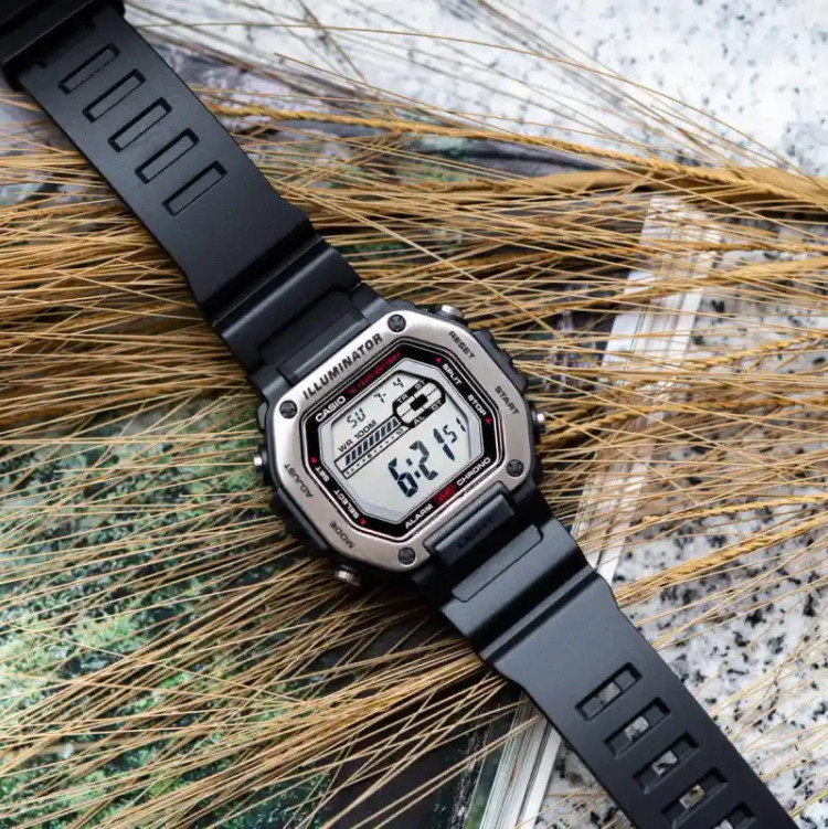 ساعت مچی مردانه کاسیو CASIO MWD-110H-1AV